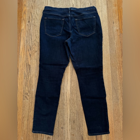 Old Navy Curvy Jeans - Picture 2 of 4